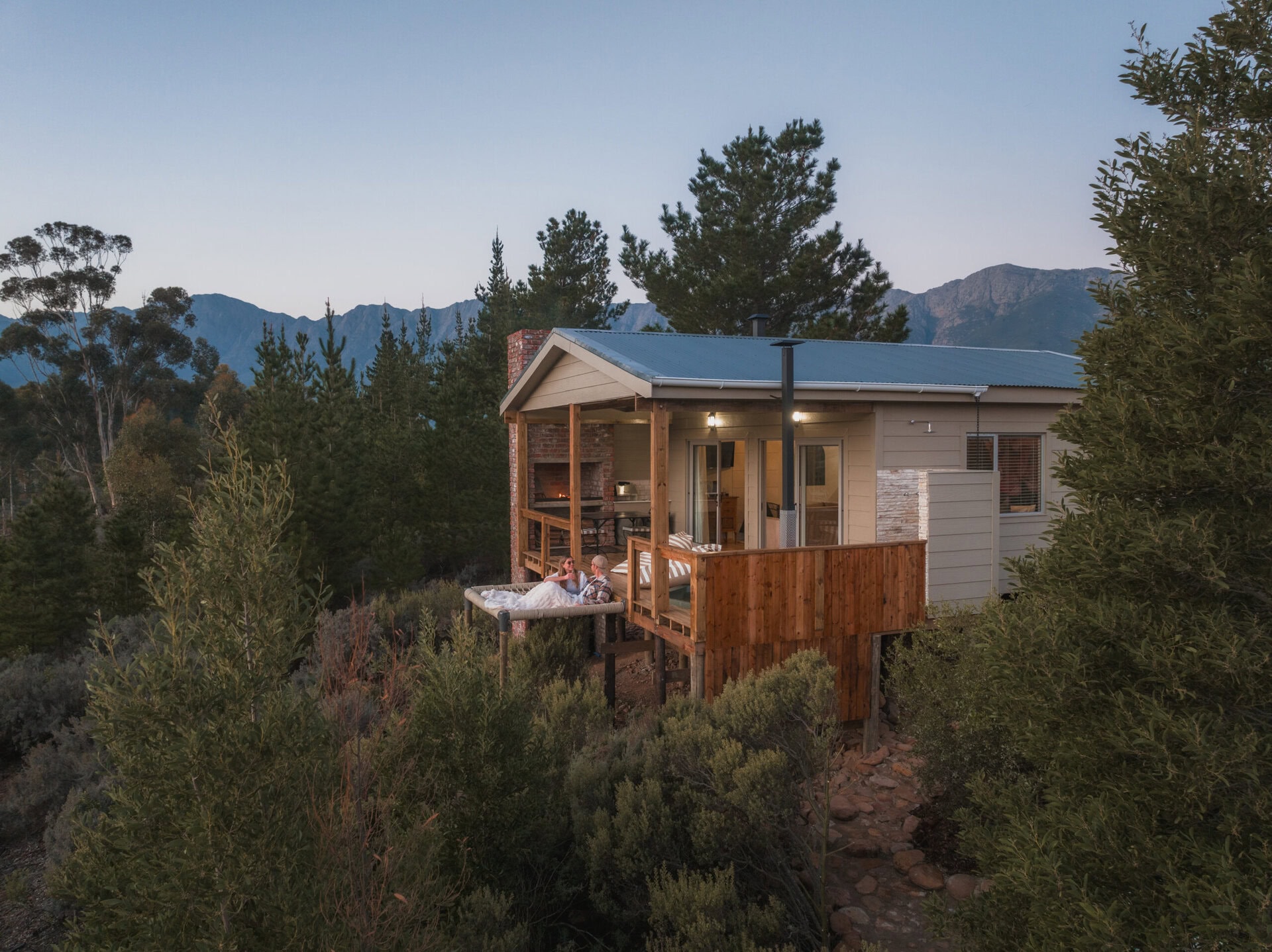 Vrolikheid Hoopoe Cabin