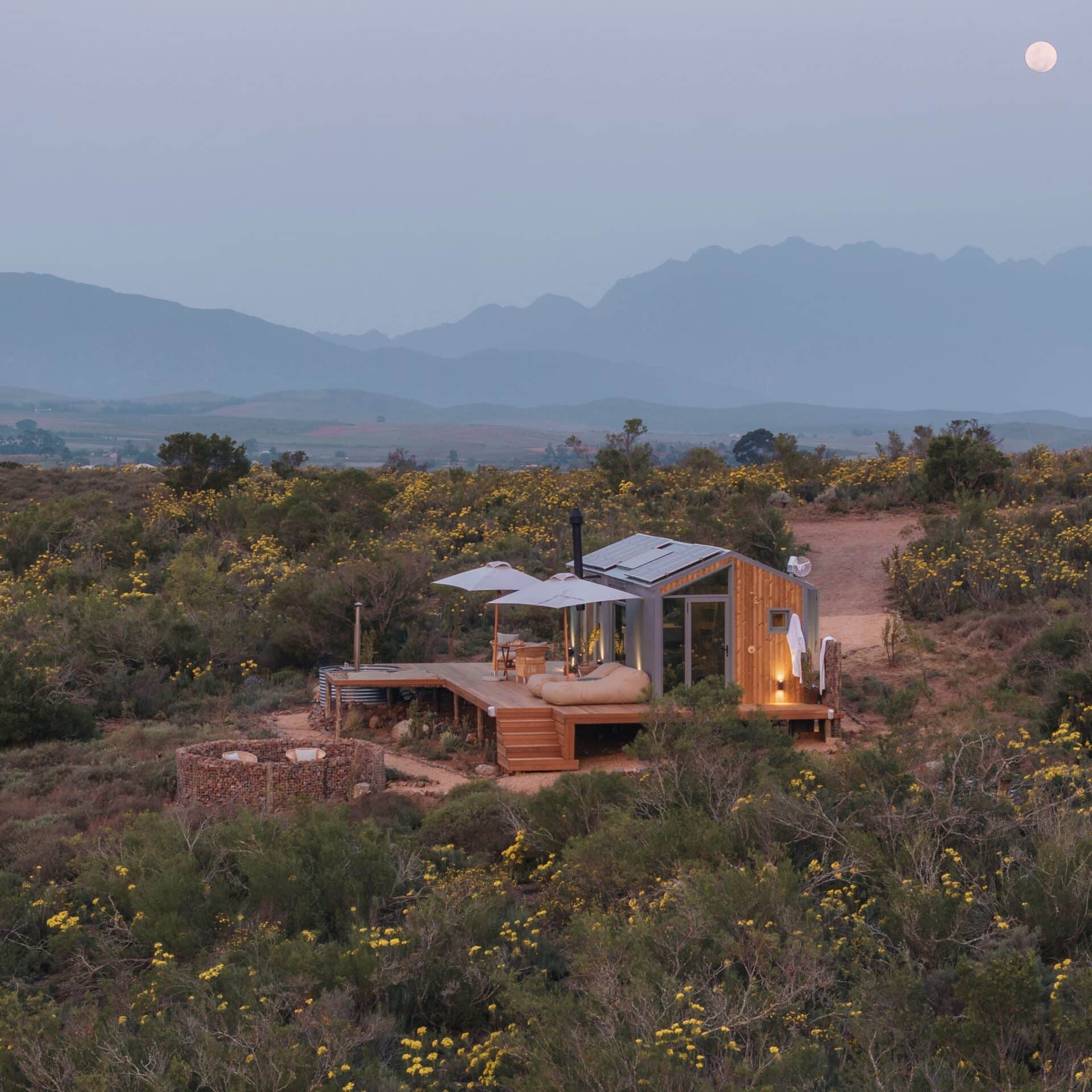 Robertson | Cabin Fever Escapes