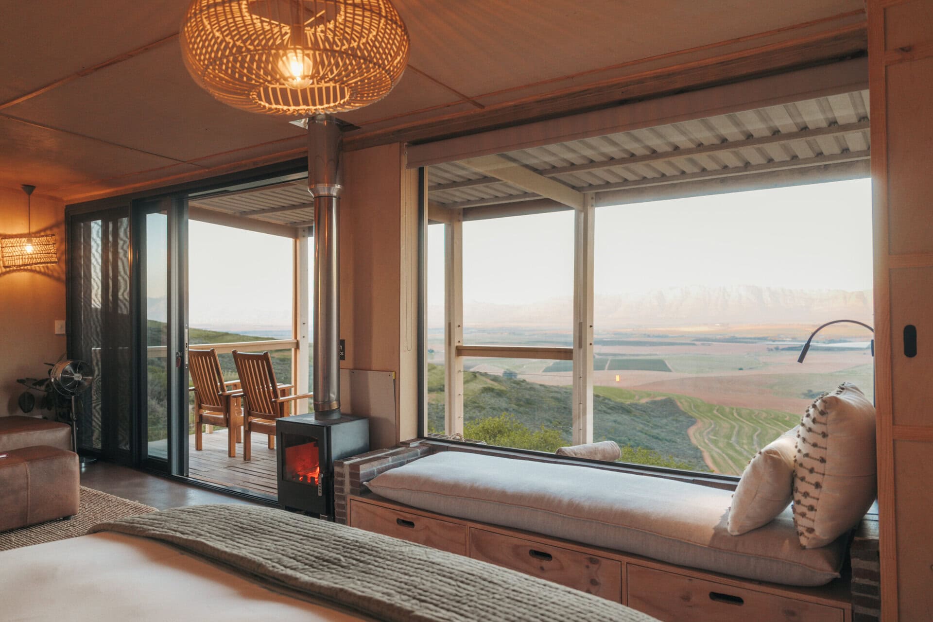 wheat cabin close to cape town with a hot tub