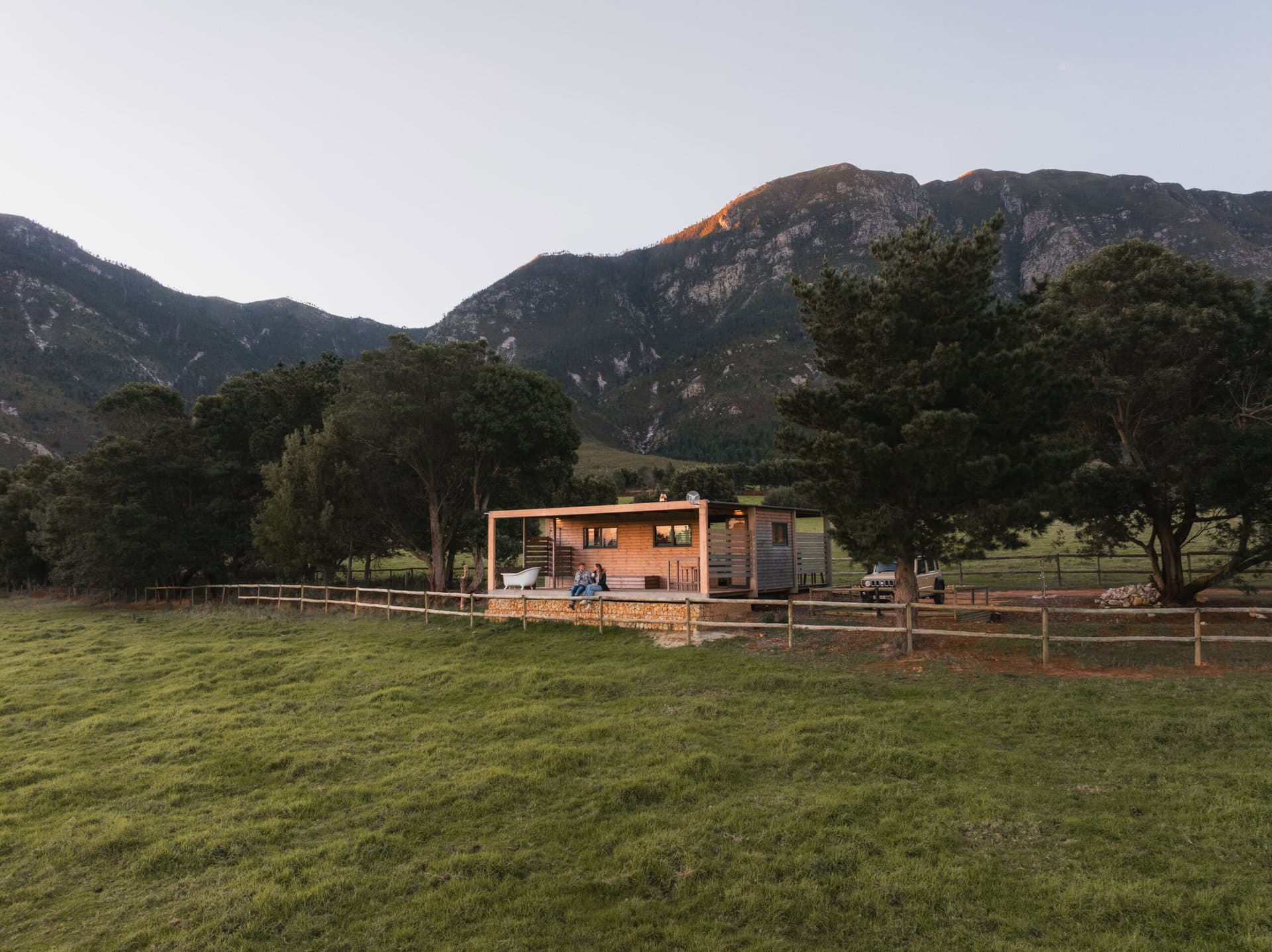 casey tibbs cabin hemel n aarde stud farm hermanus