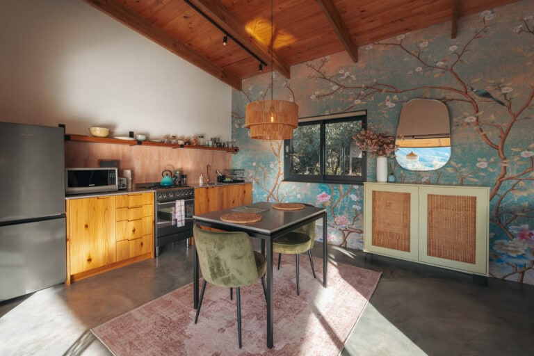 bains view olive and guest farm cabin wellington